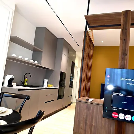 Blloku Living Apartment