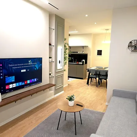 Blloku Living Apartmán