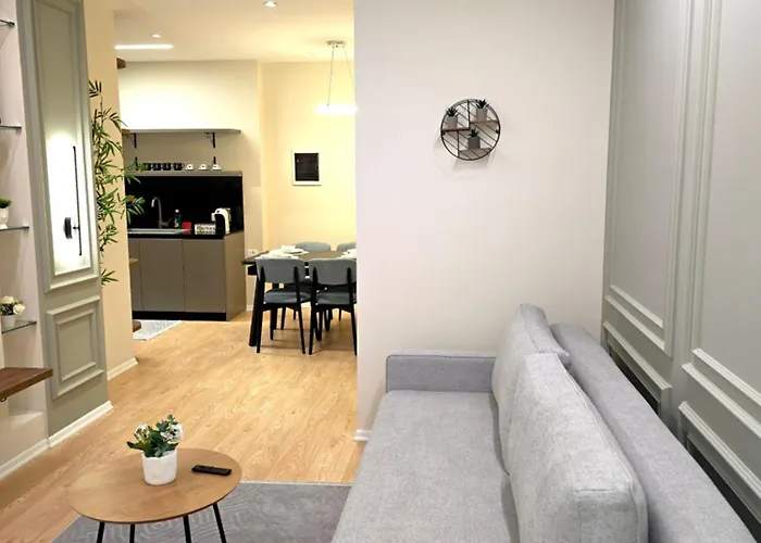Blloku Living شقة