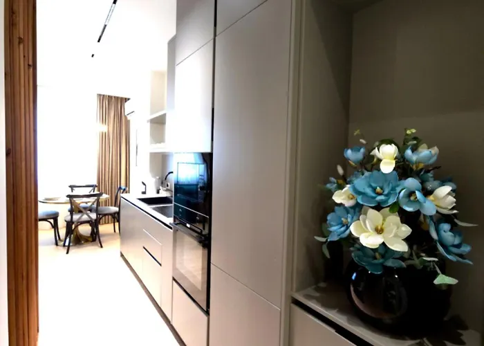 Blloku Living Тирана